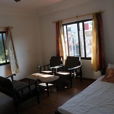 Pokhara Abroad Inn Esterno foto